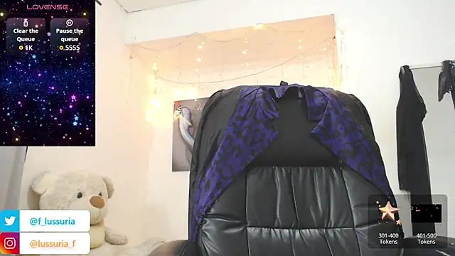 FranchescaSexy1 online show from September 30, 2025, 11:00 pm