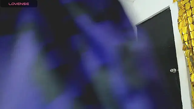 FranchescaSexy1 online show from March 19, 2026, 2:44 am