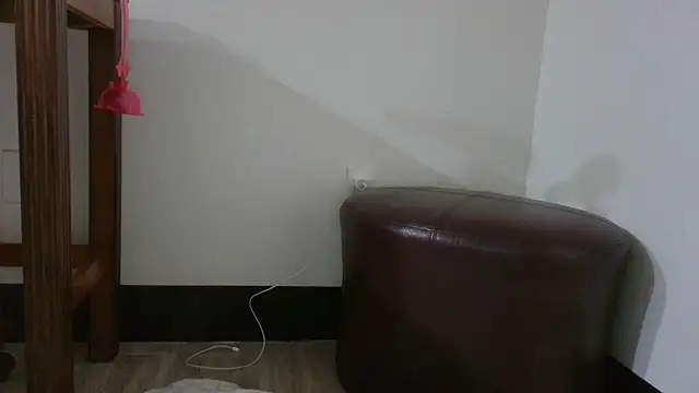 princessandthefootjob online show from April 15, 2026, 8:31 pm