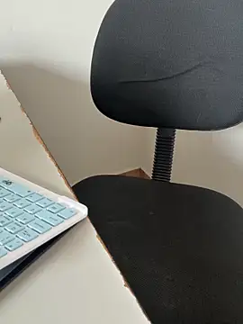 sra super tesao online show from April 6, 2026, 12:06 pm