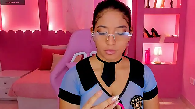 Holy Lux online show from March 5, 2026, 11:18 am