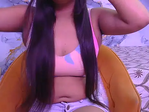 Aayesha-queen online show from March 16, 2026, 3:58 am