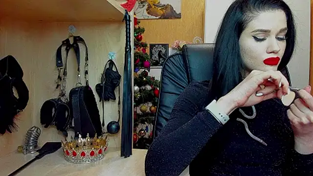 KristiTopxx online show from January 12, 2026, 8:47 pm