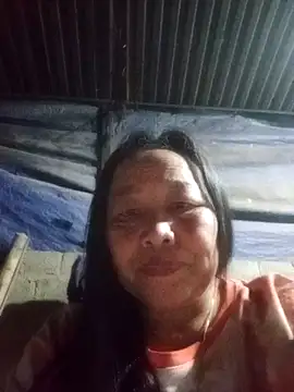 Snapshot of heesuu11 chatting on February 25, 2026, 12:49 pm heesuu11 online show from February 25, 2026, 12:49 pm