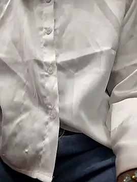 Karishma 88 online show from March 10, 2026, 6:28 am