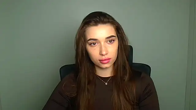 NikaMystic online show from April 3, 2026, 5:36 am