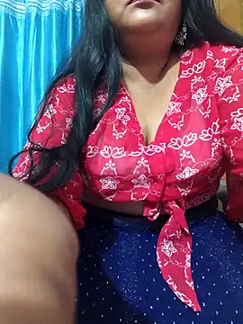 Moonae online show from March 27, 2026, 11:11 am