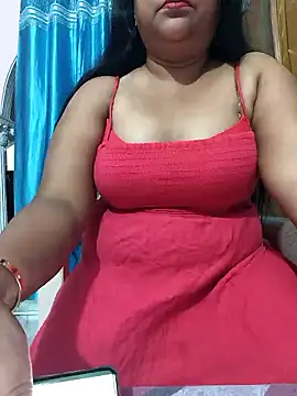 Moonae online show from March 18, 2026, 2:08 pm