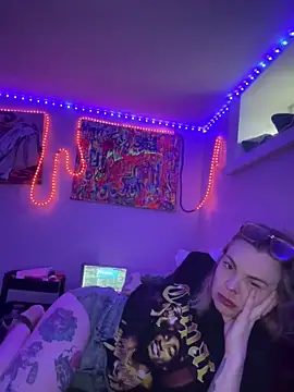 LaurenRae x online show from March 11, 2026, 6:46 pm