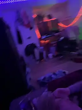 Snapshot of LaurenRae_x chatting on March 2, 2026, 4:03 pm LaurenRae x online show from March 2, 2026, 4:03 pm