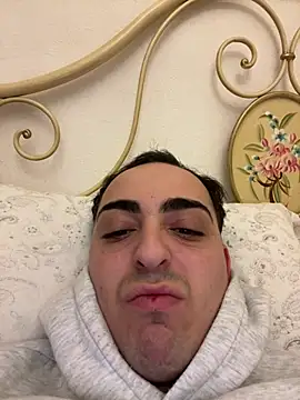 Snapshot of ombra99 chatting on March 4, 2026, 2:36 pm ombra99 online show from March 4, 2026, 2:36 pm