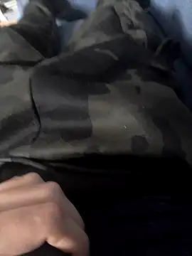 Snapshot of ilcazzone32 chatting on March 1, 2026, 2:39 pm ilcazzone32 online show from March 1, 2026, 2:39 pm