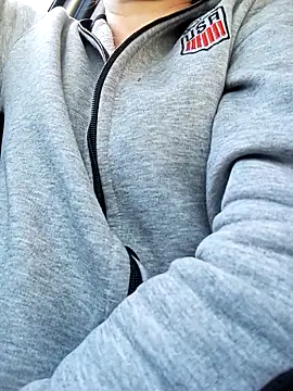 DiamondDaisy online show from April 2, 2026, 7:15 am