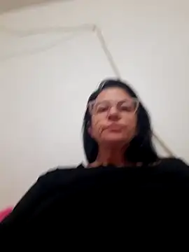 Snapshot of Camilegaucha chatting on April 26, 2026, 10:01 am Camilegaucha online show from April 26, 2026, 10:01 am
