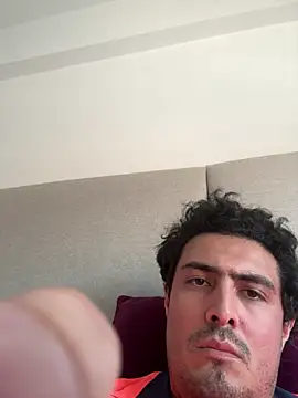 MaximoVaca online show from March 11, 2026, 12:26 am