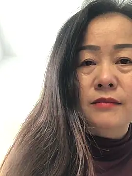 xiaotong2026 online show from April 4, 2026, 6:09 am