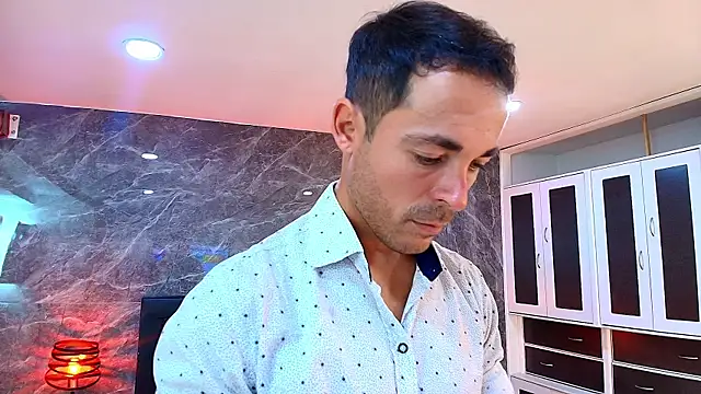 Adams Sanz online show from March 28, 2026, 6:53 pm