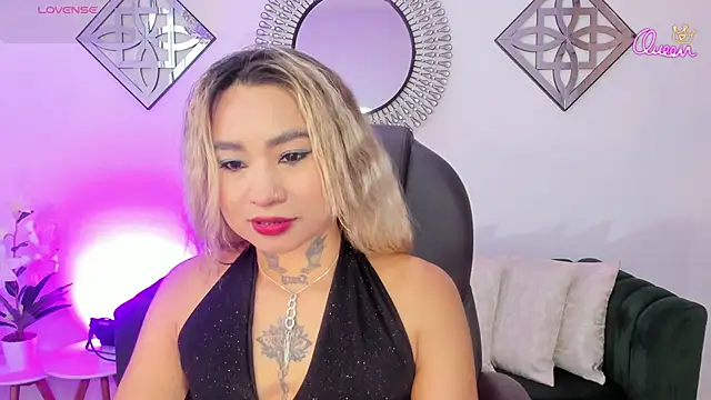 mystic nova  online show from April 3, 2026, 11:27 am