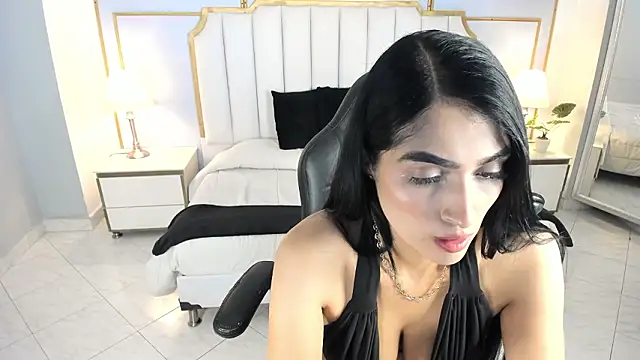 Sophie nolie online show from March 27, 2026, 11:55 am