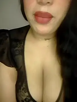 madleen Mm online show from May 26, 2026, 11:19 am