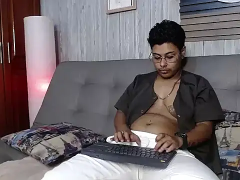 Noha  scott online show from March 10, 2026, 2:32 pm