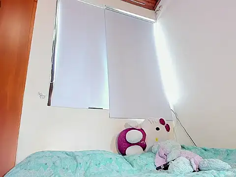 FoxxySweet online show from March 18, 2026, 4:41 pm