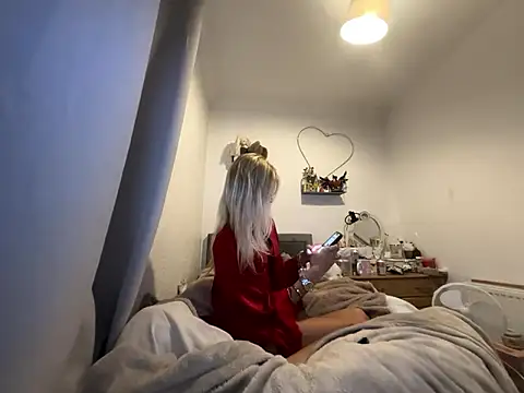 Snapshot of maisco19 chatting on March 3, 2026, 10:50 pm maisco19 online show from March 3, 2026, 10:50 pm