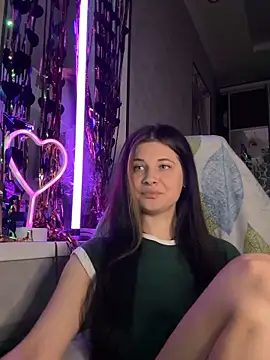  Anna cutie  online show from April 13, 2026, 7:18 pm