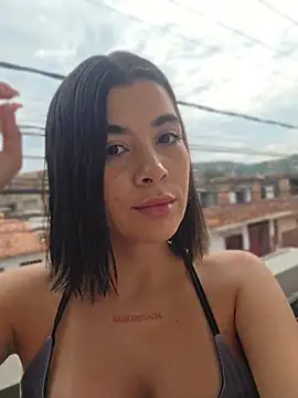 Sweetnahoxxx online show from April 10, 2026, 9:44 pm