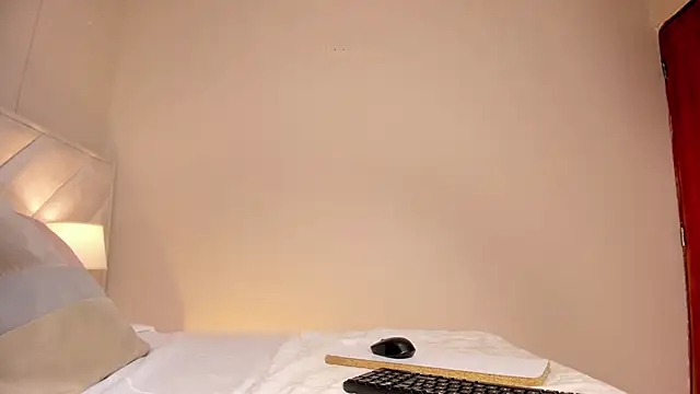 sheila x online show from April 4, 2026, 4:57 pm