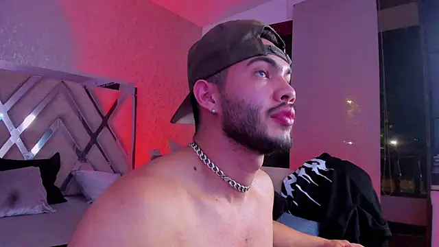 Vincentblack online show from June 11, 2026, 2:53 am