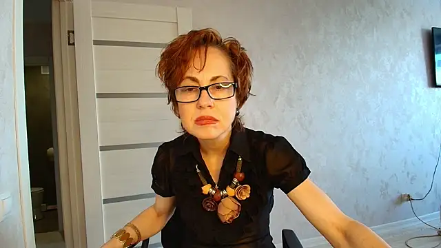 Snapshot of LioraWeiss chatting on April 29, 2026, 9:46 am LioraWeiss online show from April 29, 2026, 9:46 am