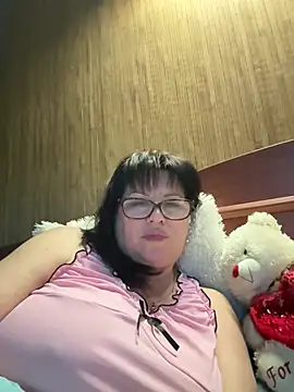 expensive lady online show from March 14, 2026, 8:04 pm