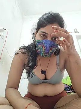 Snapshot of Poonam_bhoji chatting on July 5, 2026, 5:58 am Poonam bhoji online show from July 5, 2026, 5:58 am