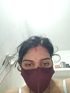 Snapshot of Poonam_bhoji chatting on July 16, 2026, 6:16 pm Poonam bhoji online show from July 16, 2026, 6:16 pm