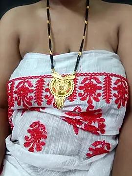 Sofiaa 09 online show from March 3, 2026, 7:10 pm