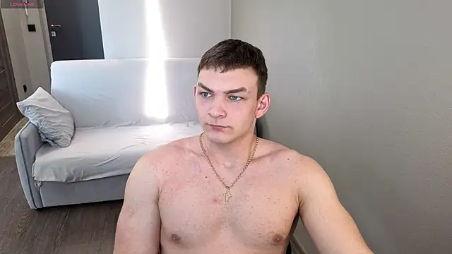 sweet boyss  online show from April 13, 2026, 5:22 am