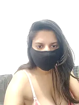 Sonakshi kumari online show from March 19, 2026, 10:43 pm