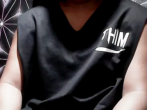 Snapshot of Flowerbebe chatting on June 3, 2026, 9:54 am Flowerbebe online show from June 3, 2026, 9:54 am