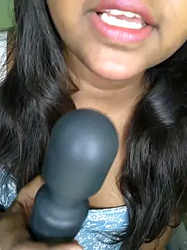 Snapshot of MISS_MADHURIBABY chatting on April 22, 2026, 7:37 am MISS MADHURIBABY online show from April 22, 2026, 7:37 am
