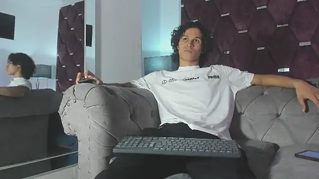 TonyBenedetti online show from May 3, 2026, 8:12 pm