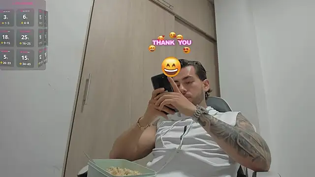 Snapshot of Axel__Blaze chatting on May 22, 2026, 1:42 pm Axel Blaze online show from May 22, 2026, 1:42 pm