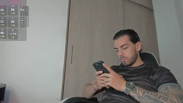 Snapshot of Axel__Blaze chatting on May 28, 2026, 1:28 pm Axel Blaze online show from May 28, 2026, 1:28 pm