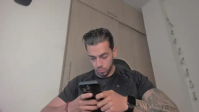 Axel  Blaze online show from April 1, 2026, 12:50 pm