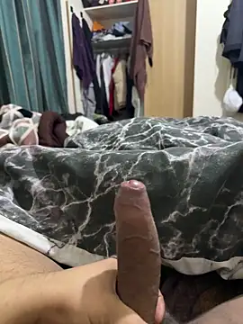 sexy-booiii online show from April 8, 2026, 11:50 pm