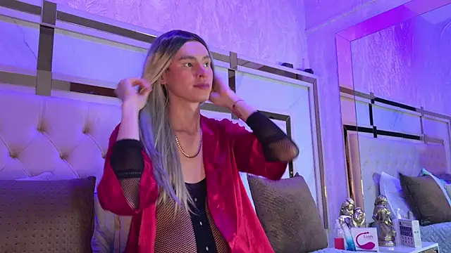 kamilla rossi online show from March 11, 2026, 7:08 pm