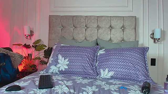 Snapshot of gabyevans4 chatting on April 11, 2026, 12:20 pm gabyevans4 online show from April 11, 2026, 12:20 pm