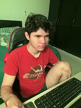 Snapshot of Camii_pink chatting on March 3, 2026, 4:58 pm Camii pink online show from March 3, 2026, 4:58 pm