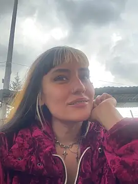 Sara 92 online show from March 23, 2026, 8:41 pm