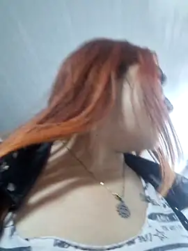 Snapshot of SerenaFoxx_ chatting on February 28, 2026, 2:33 am SerenaFoxx online show from February 28, 2026, 2:33 am